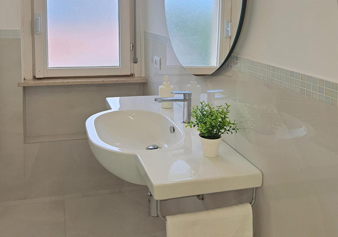 Elegante A Due Passi Dal Mare Apartment